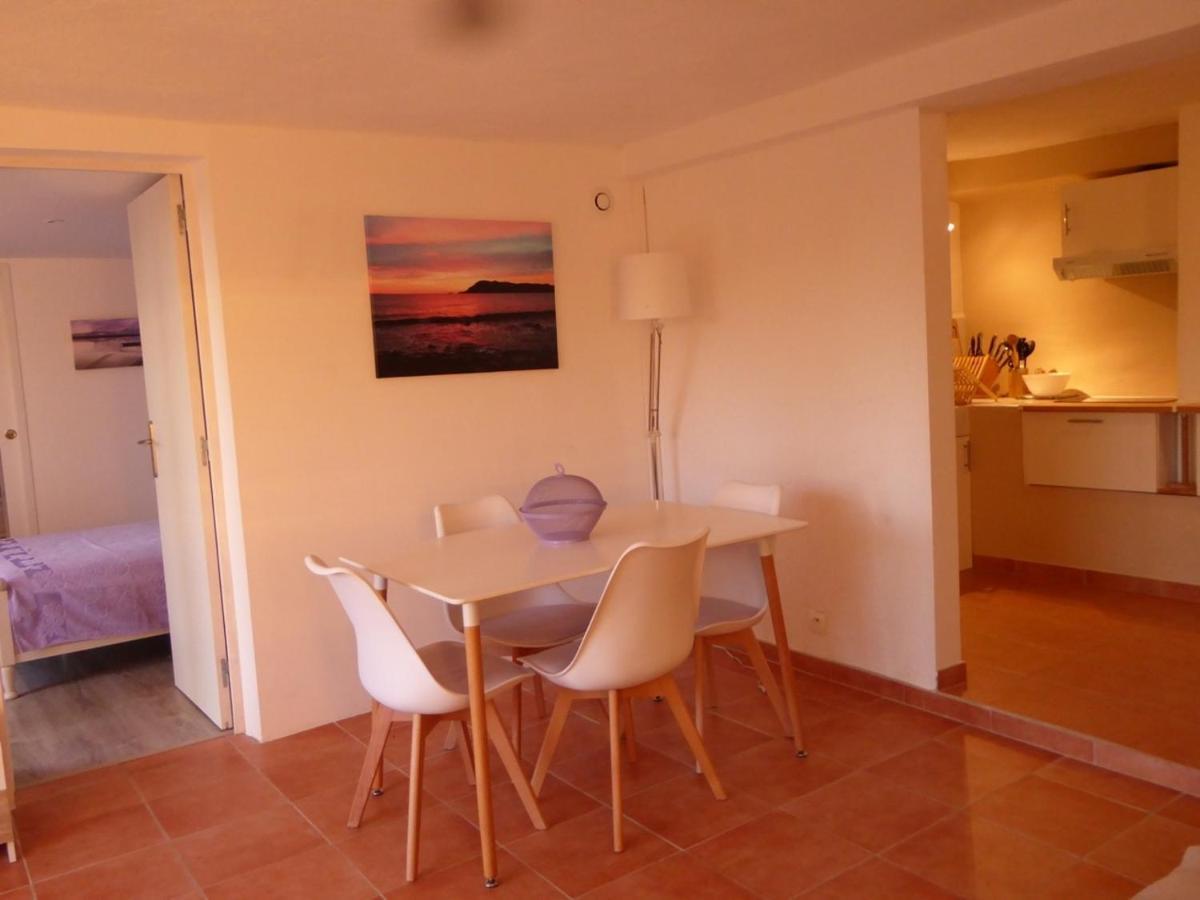 Holiday home Bas De Jardin Plein Sud Proche Clim-wifi *