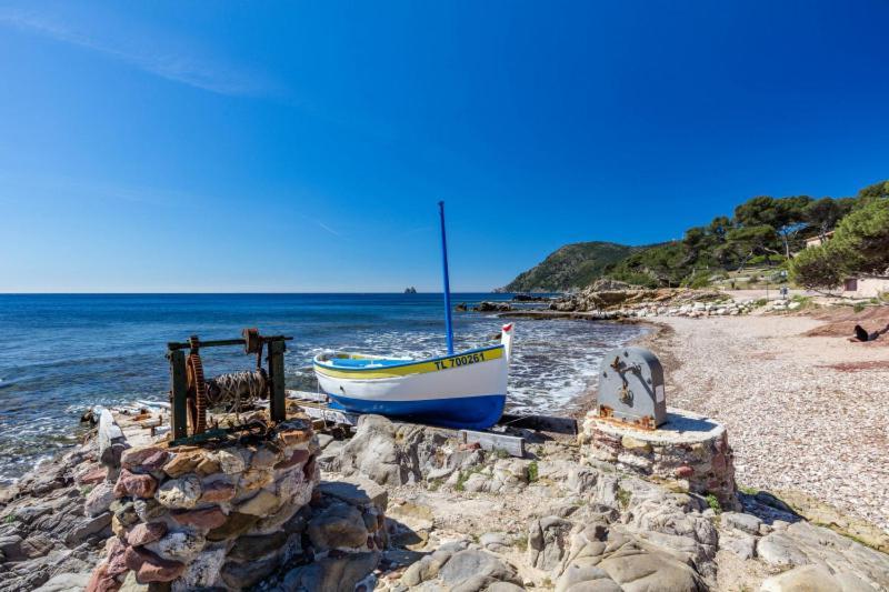 Bas De Jardin Plein Sud Proche Clim-wifi Holiday home Saint-Mandrier-sur-Mer